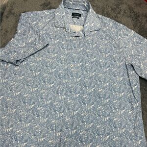 Bugatchi 8-Way Stretch Men’s 3XL Short Sleeve Button Up Shirt in good shape!